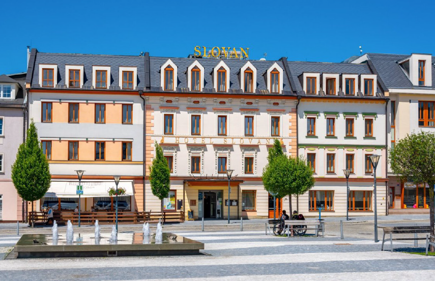 MĚLI BYSTE ZÁJEM O KOUPI HOTELU SLOVAN? KONTAKTUJTE NÁS!