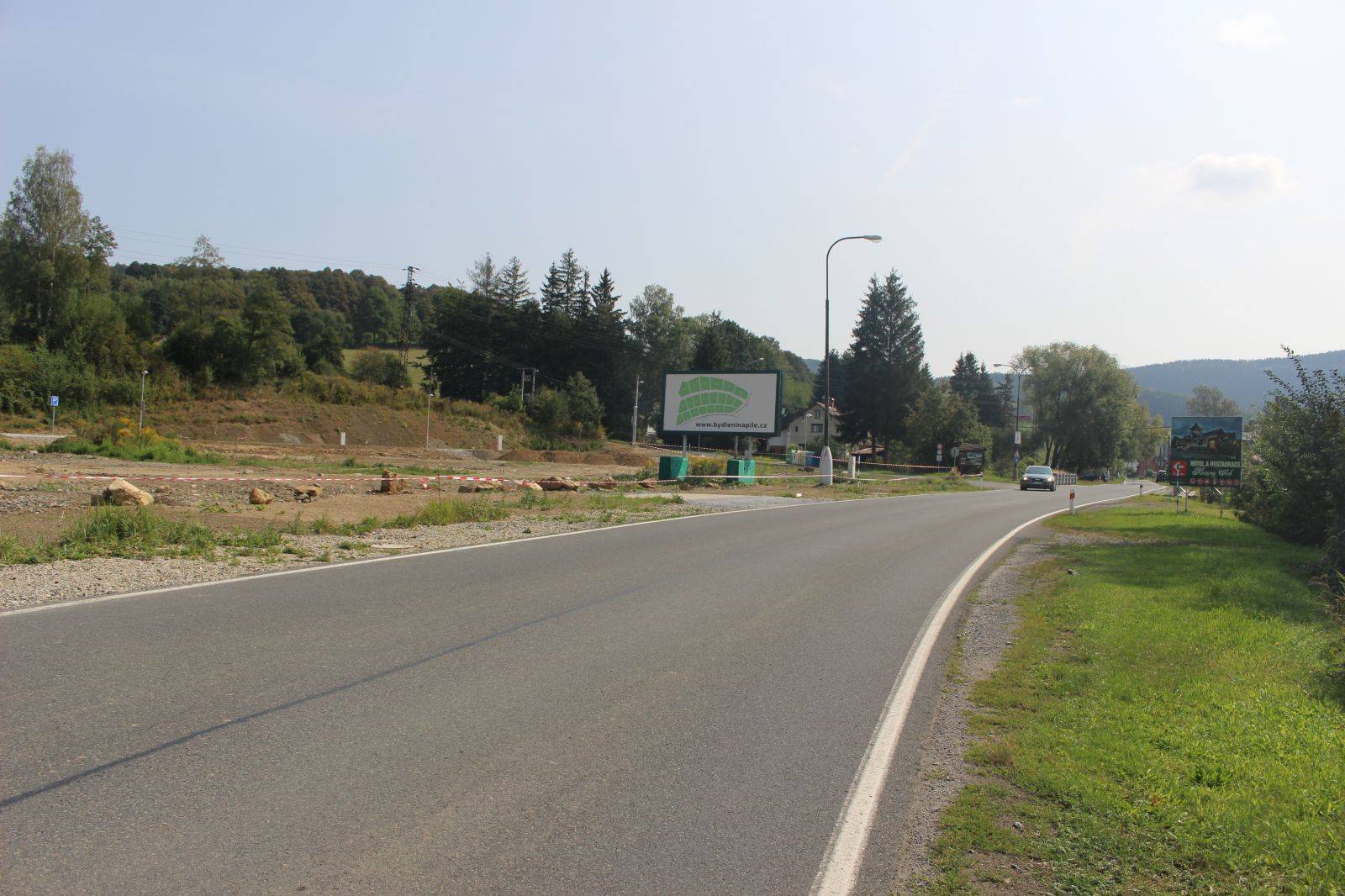 ZAHÁJENÍ PRACÍ NA VYBUDOVÁNÍ CHODNÍKU V UL. REJVÍZSKÁ
