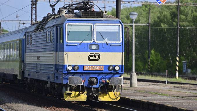 VÝLUKA NA TRATI JESENÍK - HANUŠOVICE