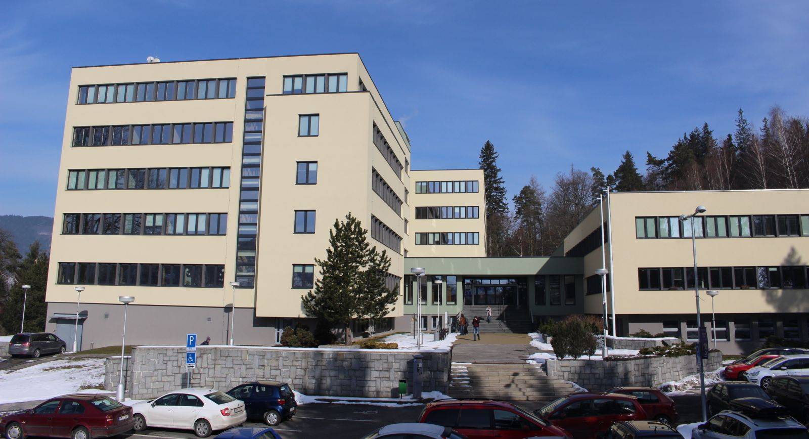 ZASEDÁNÍ ZASTUPITELSTVA