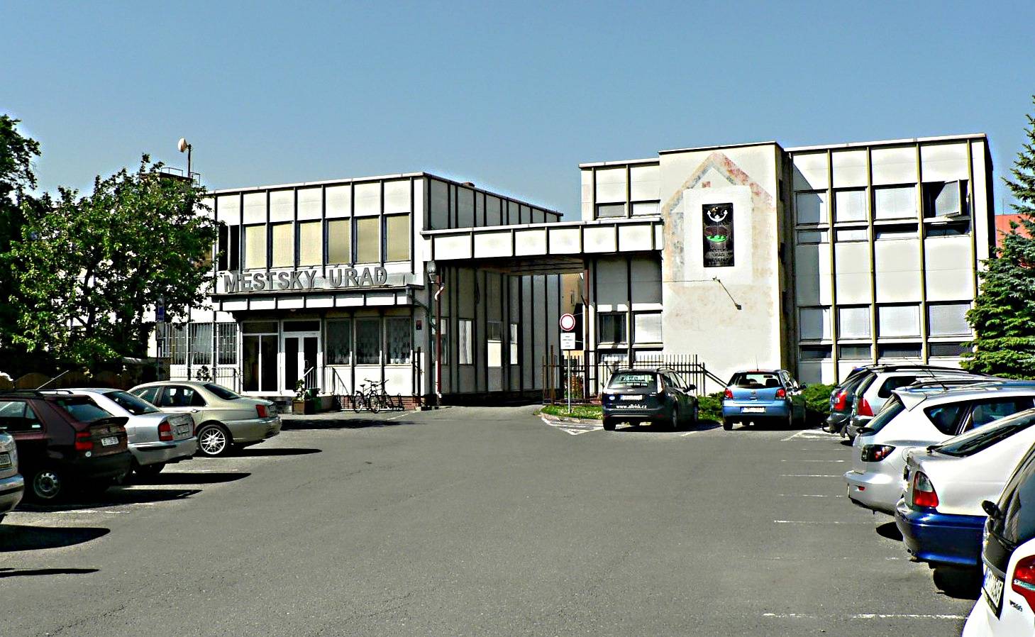 UPOZORNĚNÍ