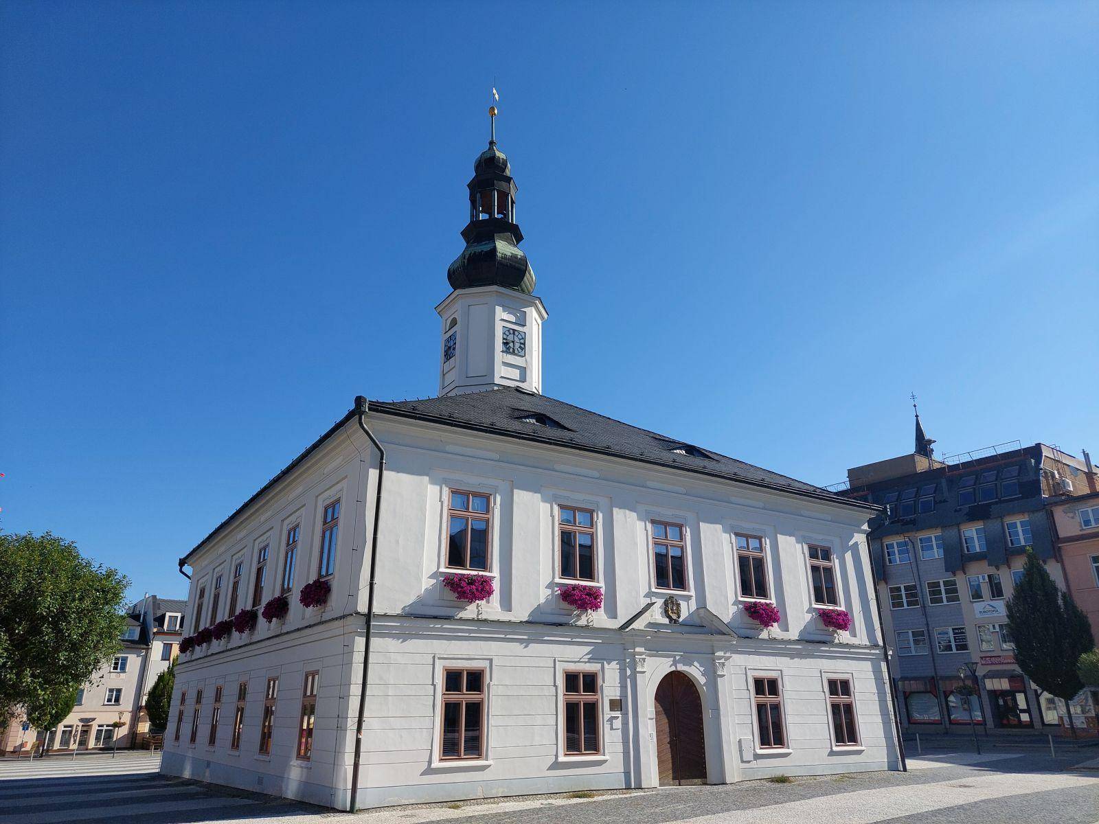 VOLNÉ PRACOVNÍ MÍSTO NA MĚSTSKÉM ÚŘADĚ