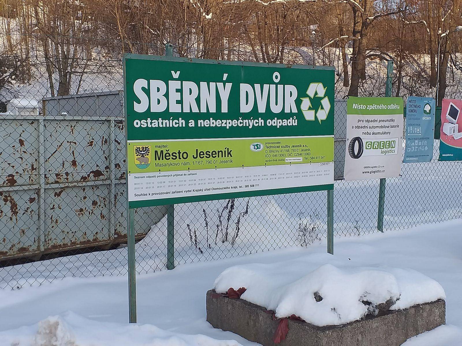 PROVOZNÍ DOBA SBĚRNÝCH DVORŮ A RE-USE CENTRA O SVÁTCÍCH