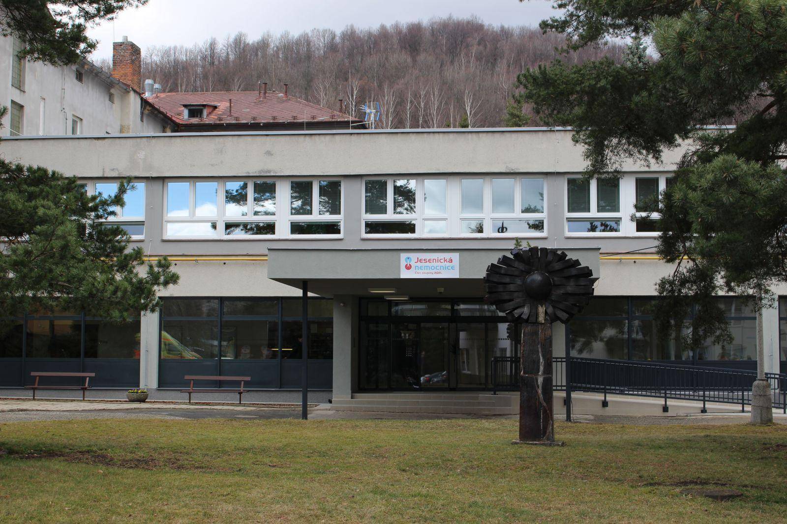 JESENICKÁ NEMOCNICE INVESTOVALA DO SVÉHO ZAŘÍZENÍ 45 MILIÓNŮ KORUN