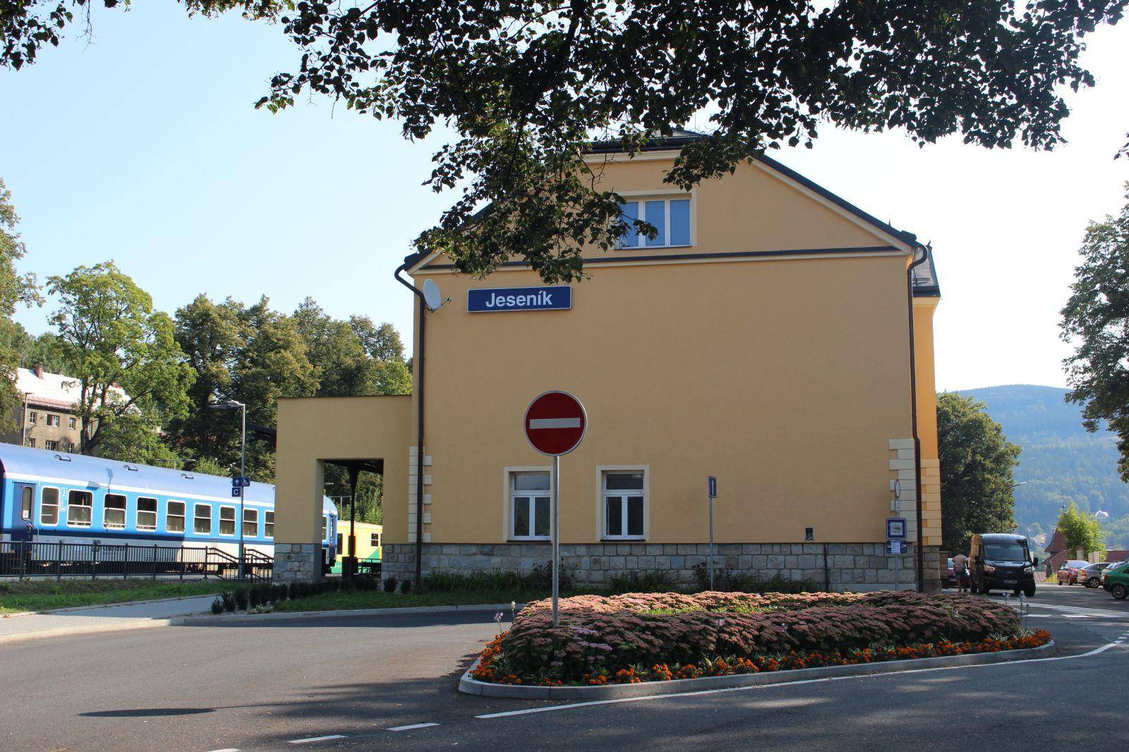 VÝLUKA NA TRATI JESENÍK - KRNOV