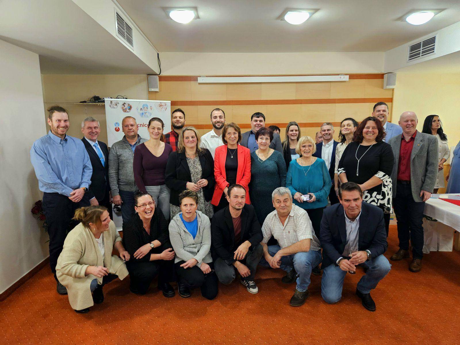 V JESENÍKU BYLI OCENĚNI DOBROVOLNÍ DÁRCI KRVE