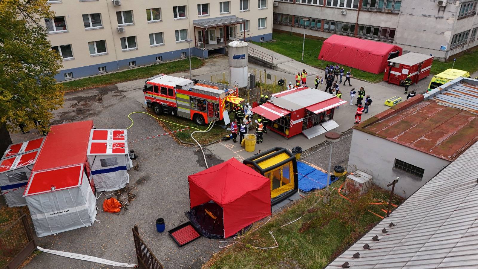 V JESENÍKU NACVIČOVALI ZÁSAH PŘI VÝSKYTU VYSOCE NAKAŽLIVÉ NEMOCI