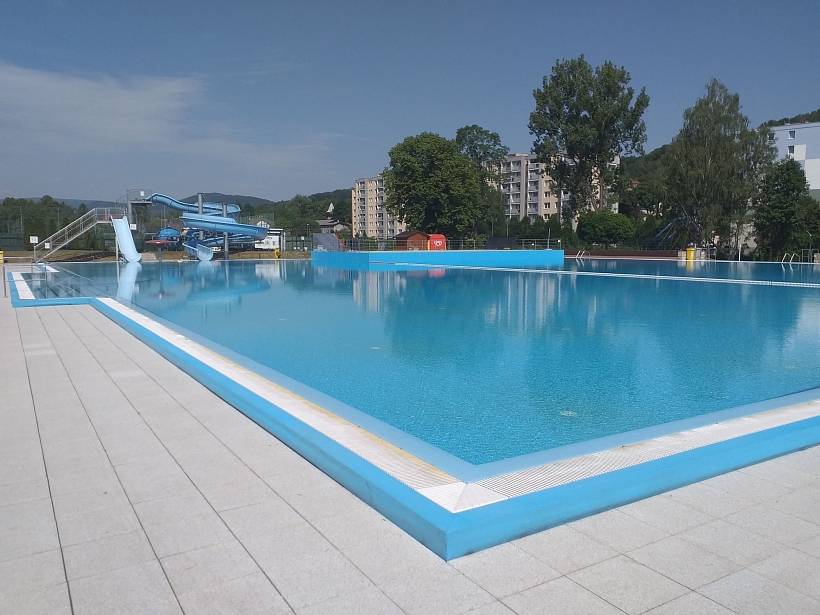 KOUPALIŠTĚ BUDE OTEVÍRAT JIŽ V 9 HODIN