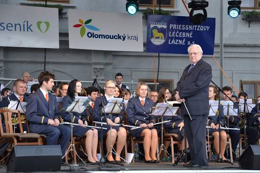 VLADIMÍR VRAŇOVSKÝ SLAVÍ ŽIVOTNÍ JUBILEUM 85 LET!