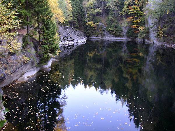 Arcibiskupský/Biskupský lom (Vápenná)