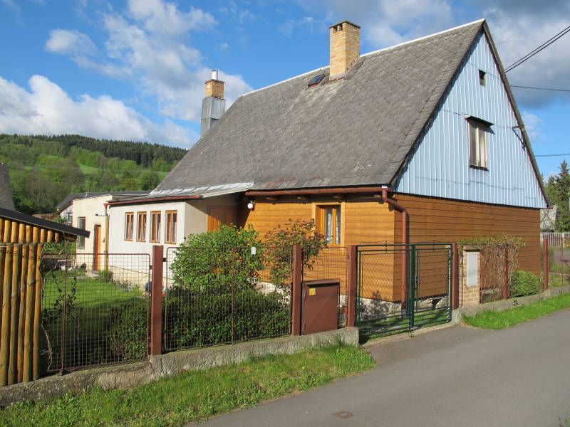 APARTMÁN V OBLOUKU