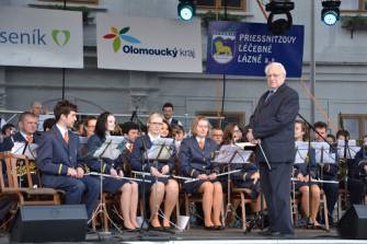 VLADIMÍR VRAŇOVSKÝ SLAVÍ ŽIVOTNÍ JUBILEUM 85 LET!