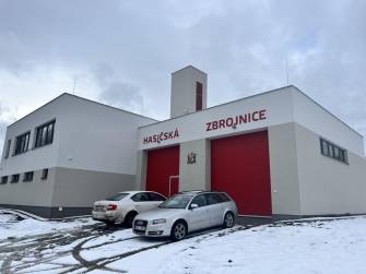 NOVÁ HASIČSKÁ ZBROJNICE JE HOTOVÁ