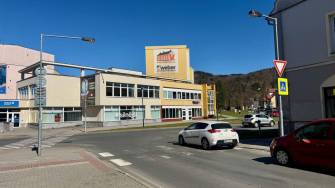 UZAVÍRKA KŘIŽOVATKY U PRADĚDU (ULICE DUKELSKÁ A NÁM. SVOBODY)