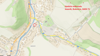 HAVÁRIE VODOVODU NA ULICI ZÁTIŠÍ