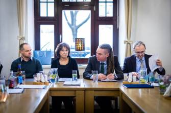 VEDENÍ JESENÍKU JEDNALO S MÍSTOPŘEDSEDOU VLÁDY A MINISTREM IVANEM BARTOŠEM