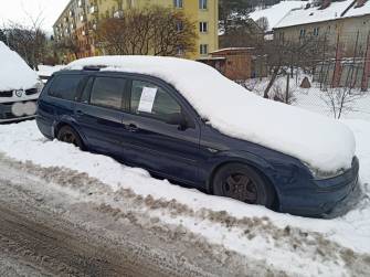 Z ULIC ZMIZÍ ODSTAVENÉ VRAKY