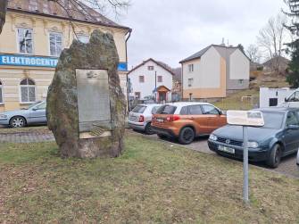 JEDNODENNÍ UZAVÍRKA PARKOVIŠTĚ NA NÁM. SVOBODY