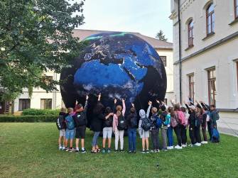 PŘED 60 LETY SE V JESENÍKU OTEVŘELA PRVNÍ ŠKOLNÍ HVĚZDÁRNA V ČESKOSLOVENSKU