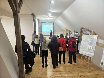 SMETANOVY SADY BUDOUCÍ: ZAHÁJILI JSME VÝSTAVU FINALISTŮ ARCHITEKTONICKO-KRAJINÁŘSKÉ SOUTĚŽE
