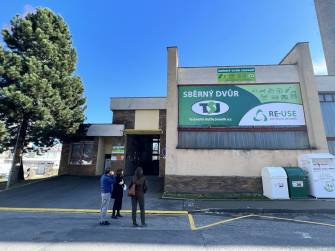 PROVOZ SBĚRNÝCH DVORŮ A RE-USE CENTRA O VELIKONOCÍCH