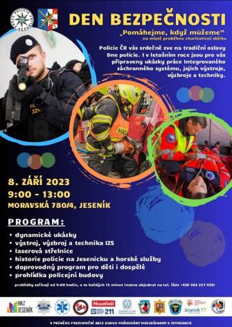 DEN BEZPEČNOSTI LÁKÁ NA DYNAMICKÉ UKÁZKY I FERRARI A BMW V POLICEJNÍCH BARVÁCH