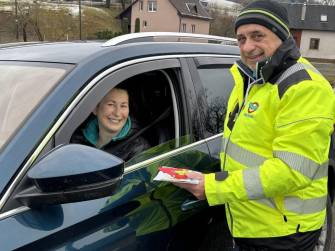 POUTEJTE SE KVŮLI SVÉMU BEZPEČÍ, NE POLICEJNÍM KONTROLÁM