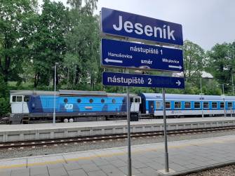 SPRÁVA ŽELEZNIC: NA KONCI BŘEZNA SE OBNOVÍ ŽELEZNIČNÍ SPOJENÍ MEZI JESENÍKEM A KRNOVEM