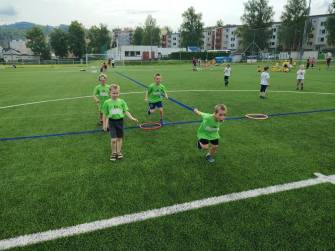 NEJROZTOMILEJŠÍ OLYMPIÁDA ROKU? 144 MALÝCH SPORTOVCŮ ZAPLNILO HŘIŠTĚ V JESENÍKU