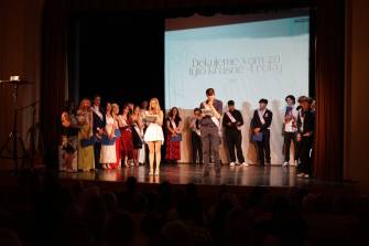 ROZLOUČILI JSME SE S DEVÁŤÁKY I ŠKOLNÍM ROKEM