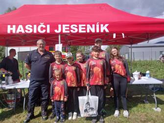 SOUTĚŽ MLADÝCH HASIČŮ V JESENÍKU HOSTILA TÝMY Z PĚTI OBCÍ